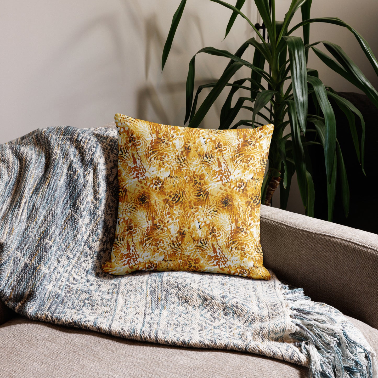 Premium Pillow Case- Wildernes Design II