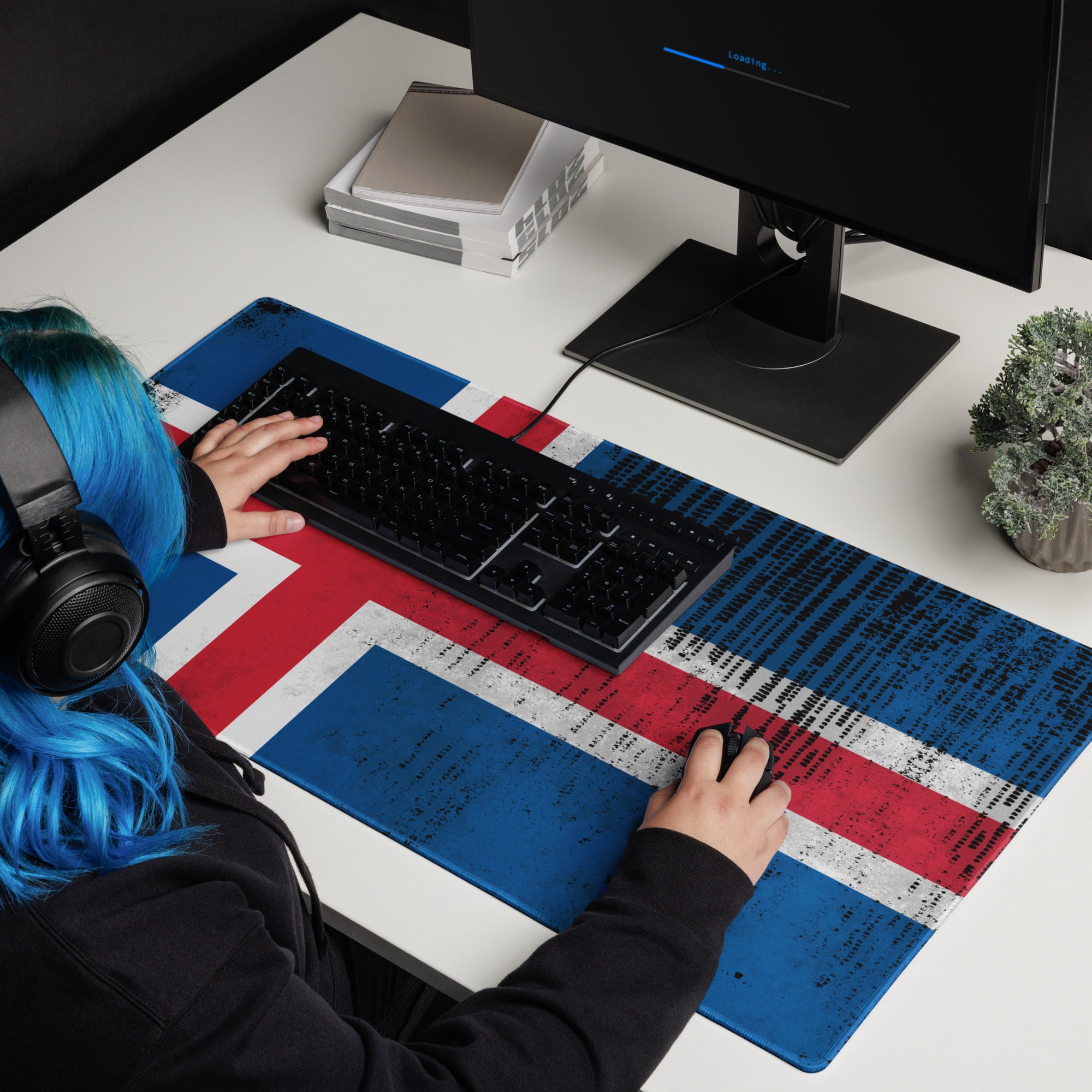 Gaming mouse pad-Iceland Flag with grunge effect
