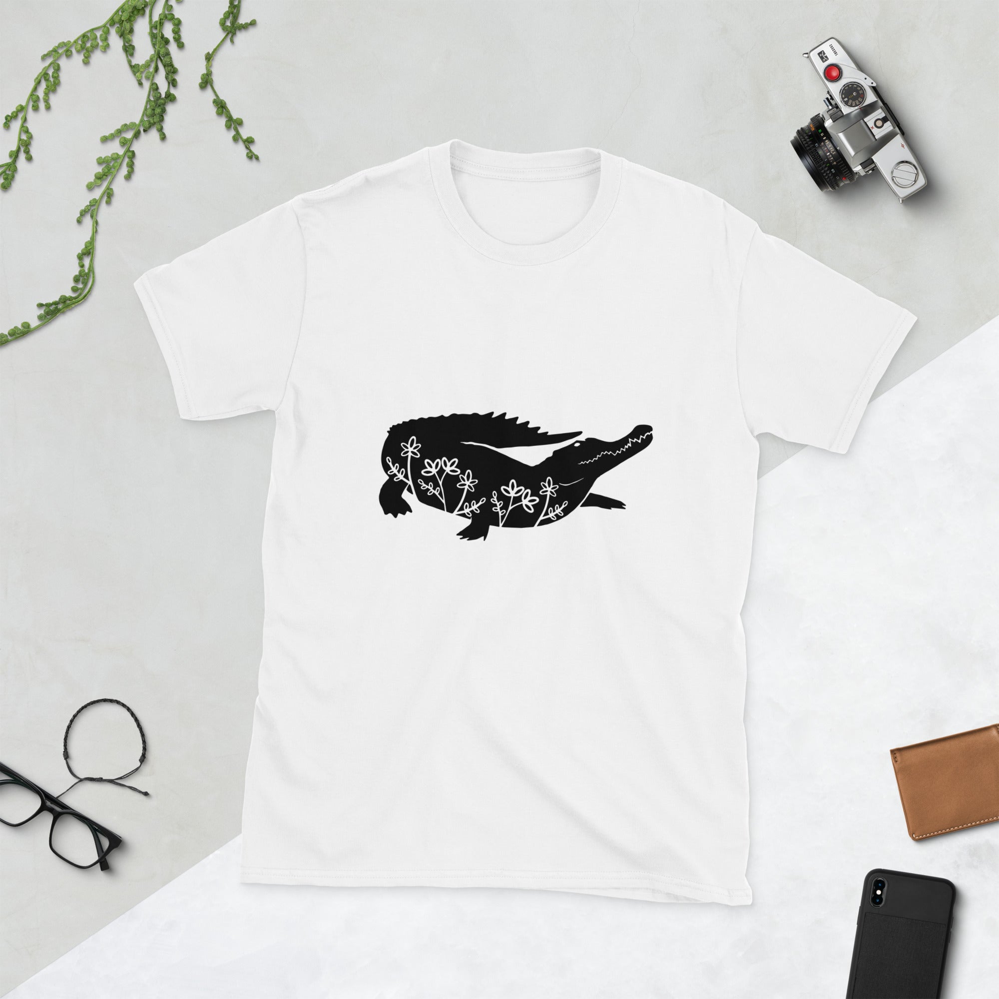 Short-Sleeve Unisex T-Shirt- Crocodile
