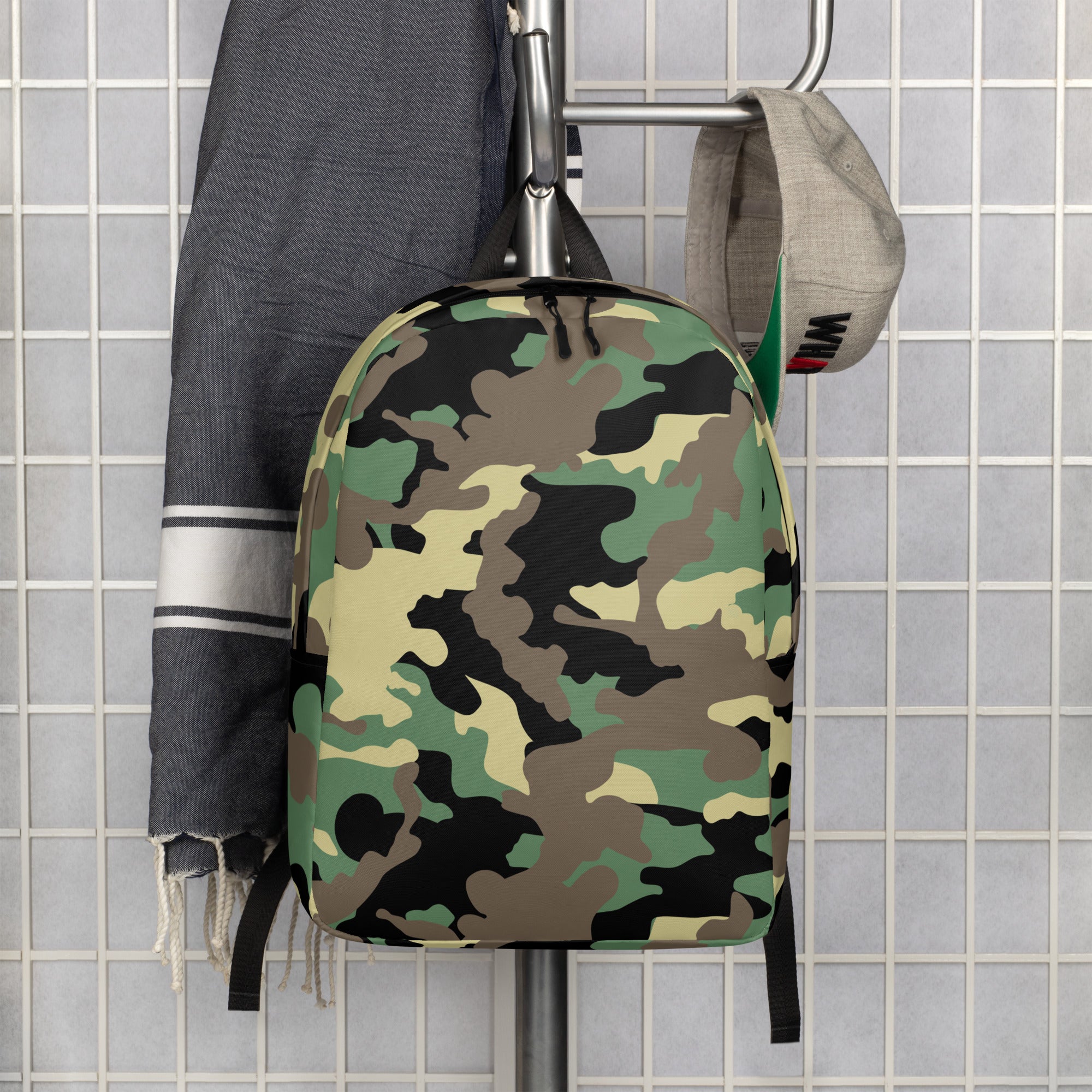 Minimalist Backpack Camo Green