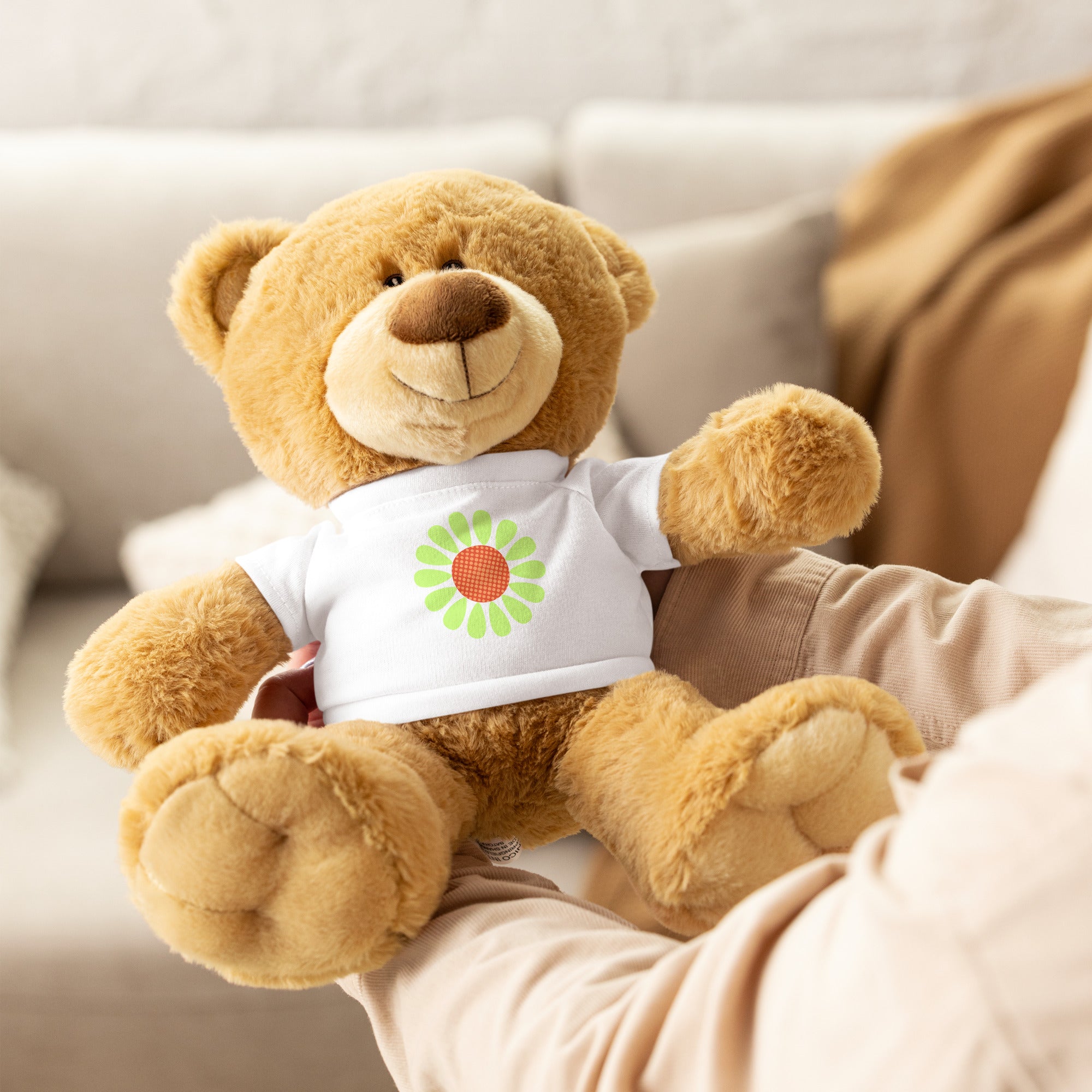 Teddy bear with a t shirt Daisy Flower IV
