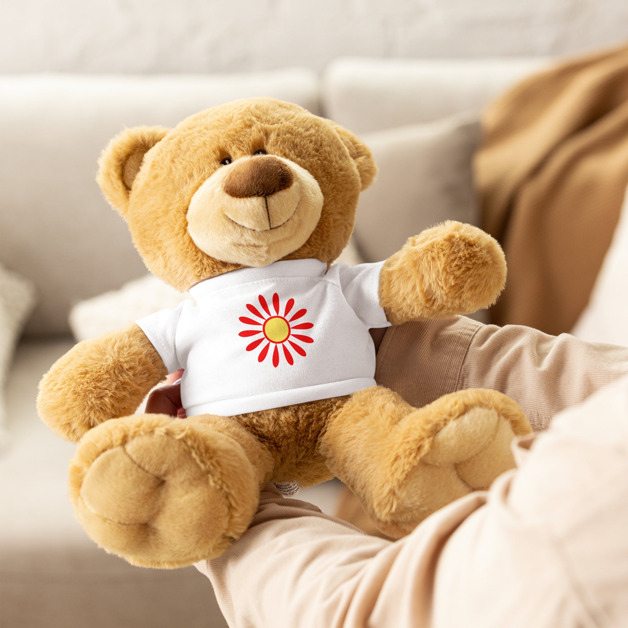Teddy bear with a t shirt Daisy Flower V