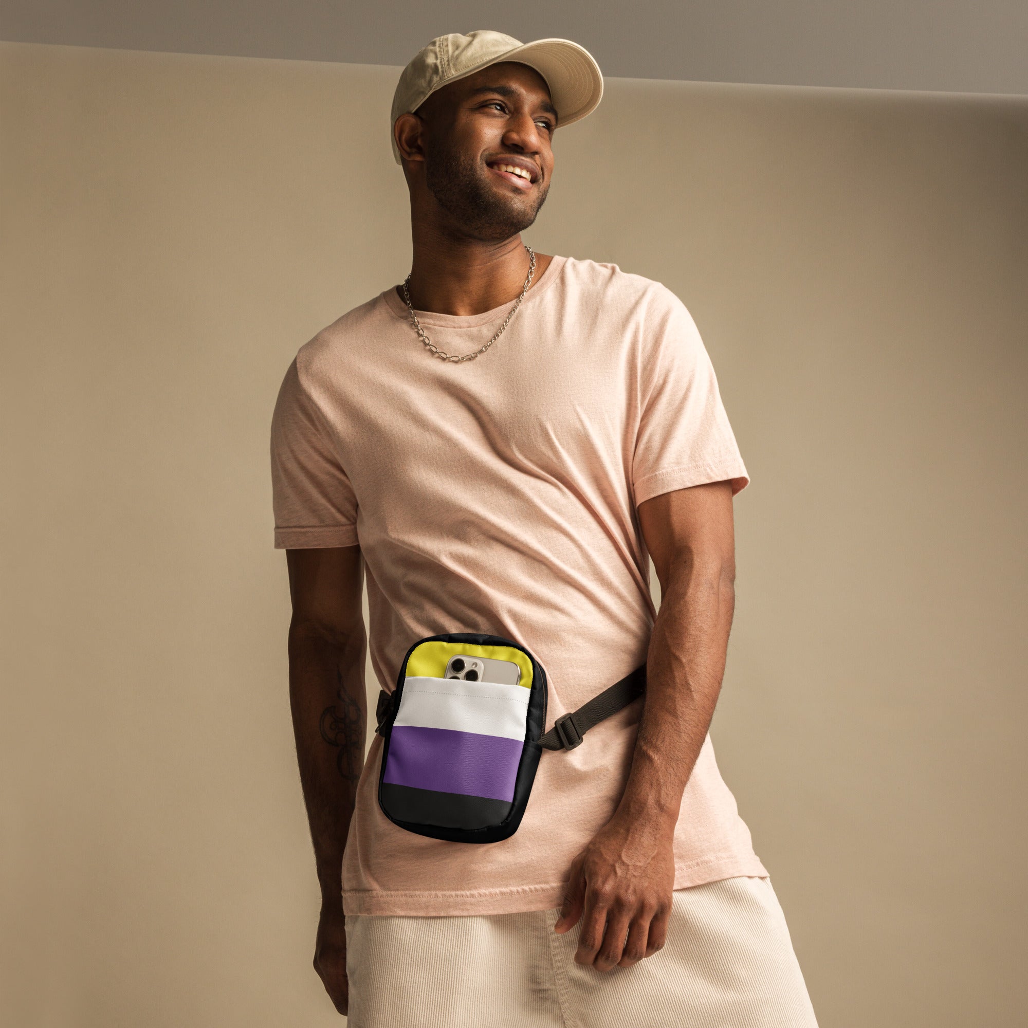Utility crossbody bag Nonbinary